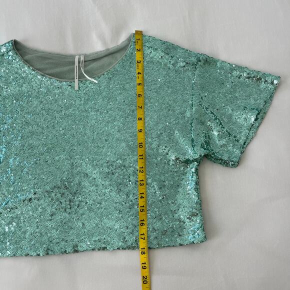 By Anthropologie Sequin Glitter Short Sleeve Cropped Turquoise Top, Size Small - Picture 7 of 12